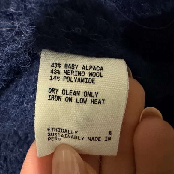 James Street Co. Oversized Cardigan - Picture 6 of 6